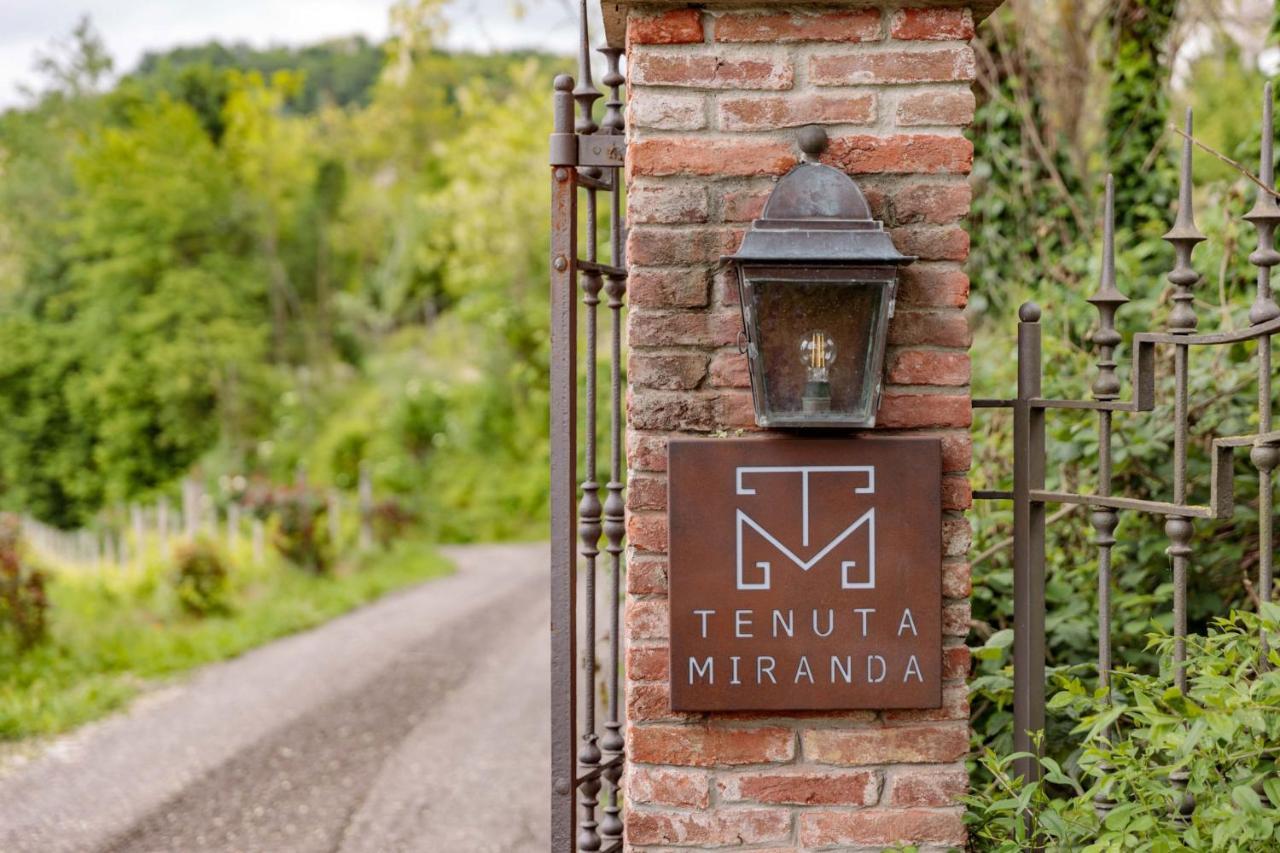 Tenuta Miranda Cassinasco Екстериор снимка